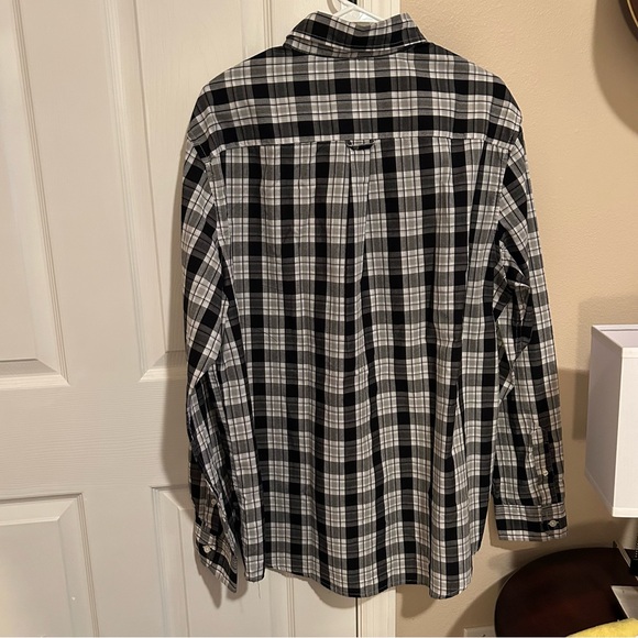 Black & White Plaid Shirt - Picture 5 of 11